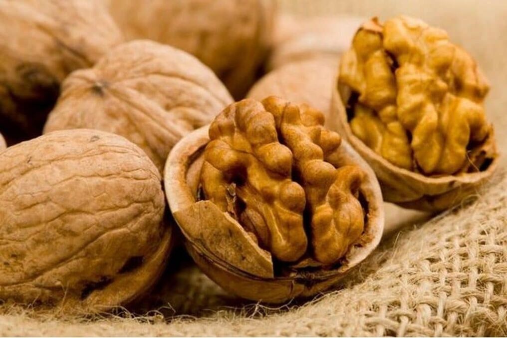 The leader among nuts in terms of benefits for men is walnuts.